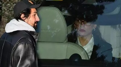 Alina Boz, Evirgen'in hamlesinden rahatsız oldu!